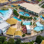 Piscinas 24 Horas No Lacqua Diroma